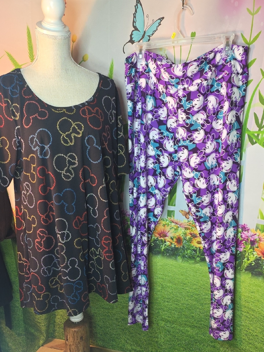 Lularoe Disney Pieces XL Top & Leggings
